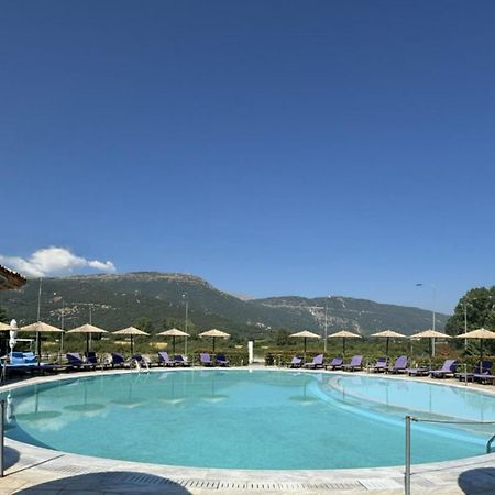 Aar Hotel&Spa Ioánnina Exteriör bild